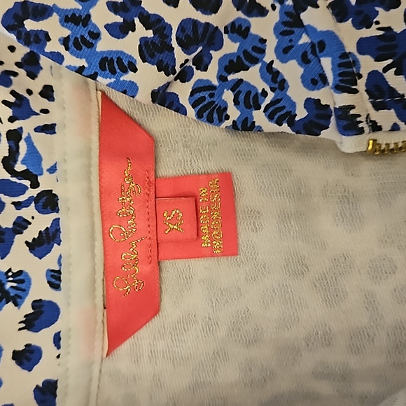 Lilly pulitzer cabella popover in resort white twisted up. Size xs - Picture 3 of 3